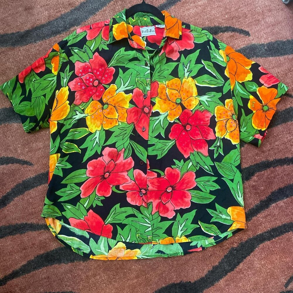 Vintage Pink On Pink Floral with Sequin Short Sleeve Button Up Shirt Size M